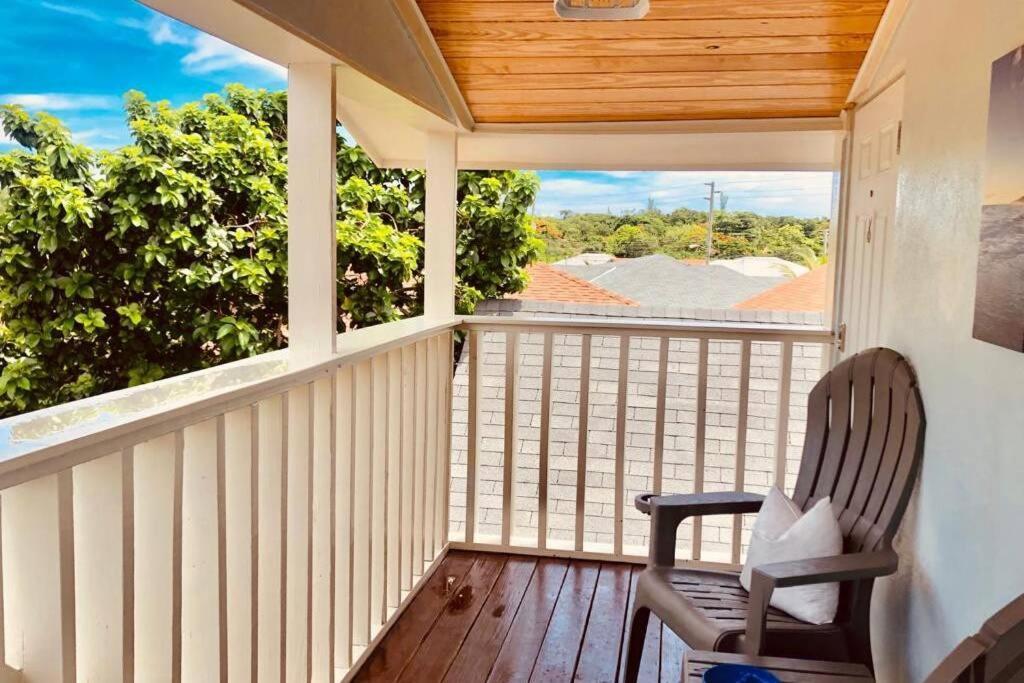 King & Queen Suite #8 Nassau Bagian luar foto
