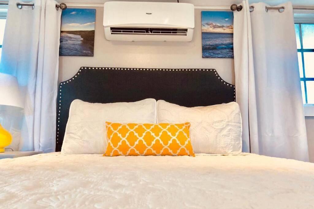 King & Queen Suite #8 Nassau Bagian luar foto